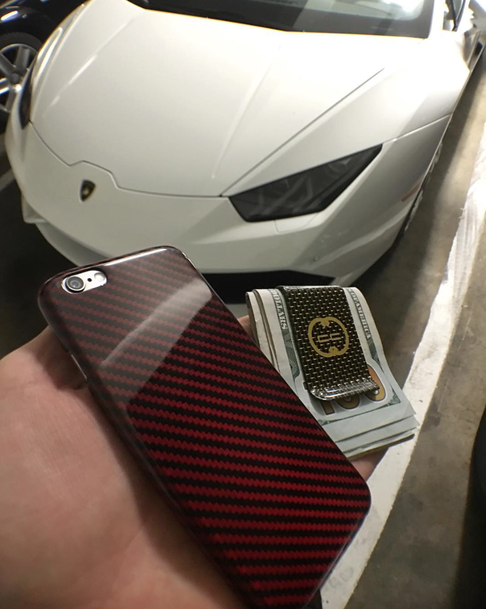 Lamborghini Huracan x Rosso Carbon Fiber iPhone Case x Limited Edition d'Oro Gold Label Carbon Fiber Money Clip
