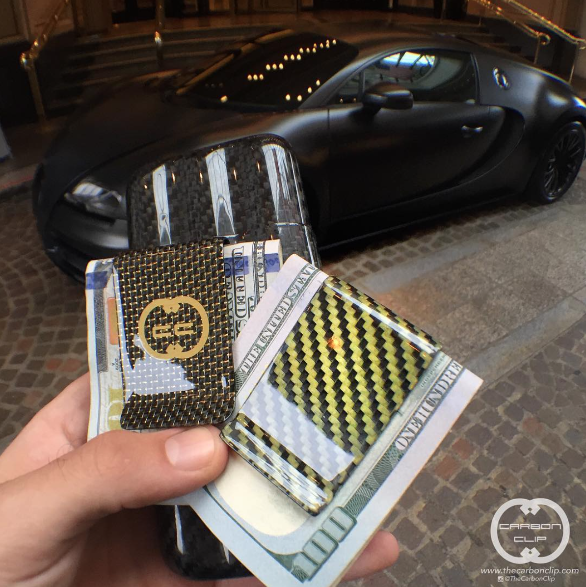 Matte Black Bugatti Veyron x Carbon Fiber Cigar Case & Carbon Fiber Money Clips