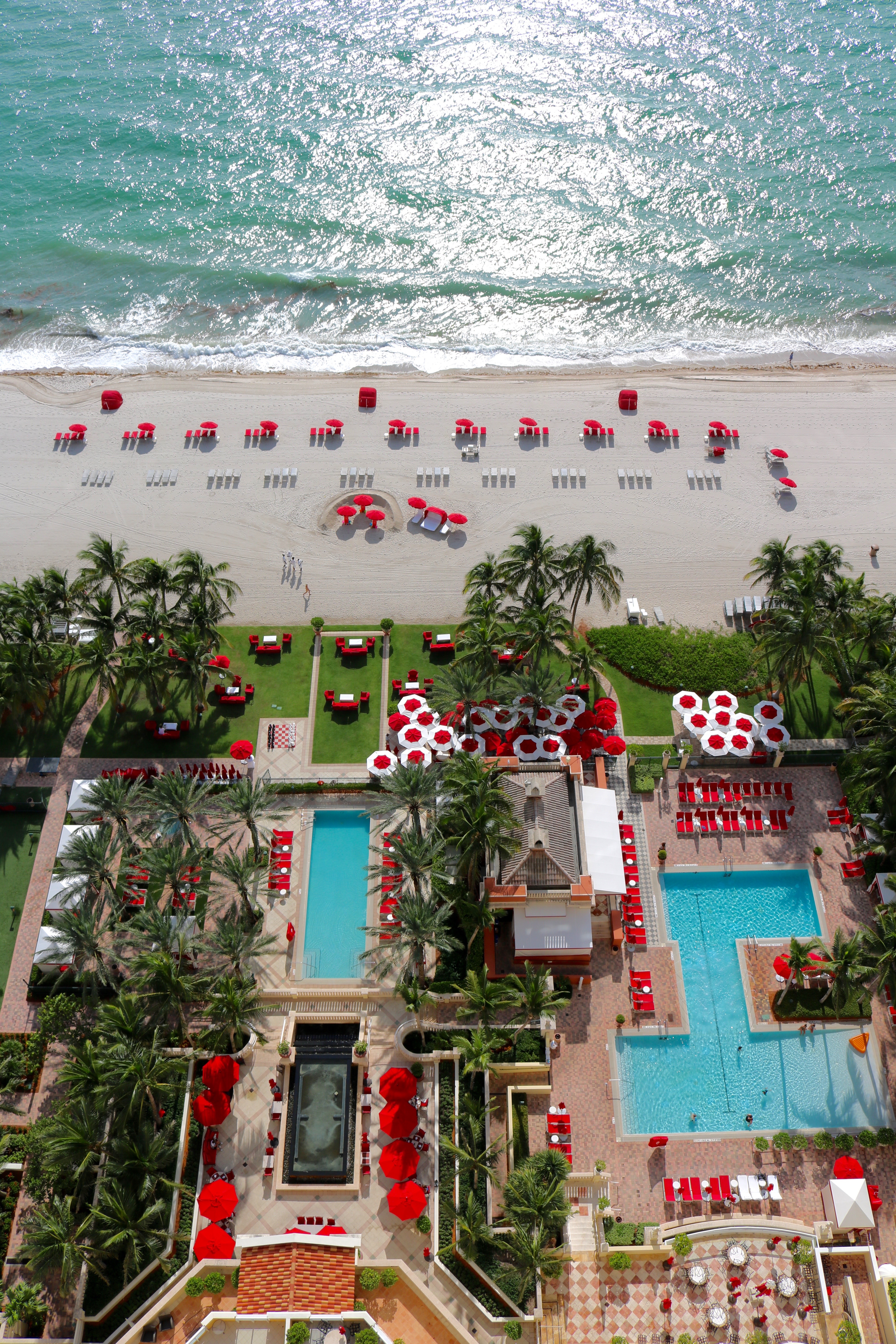 Acqualina Resort & Spa, Sunny Isles Beach Florida - The Luxury Lifestyle Magazine