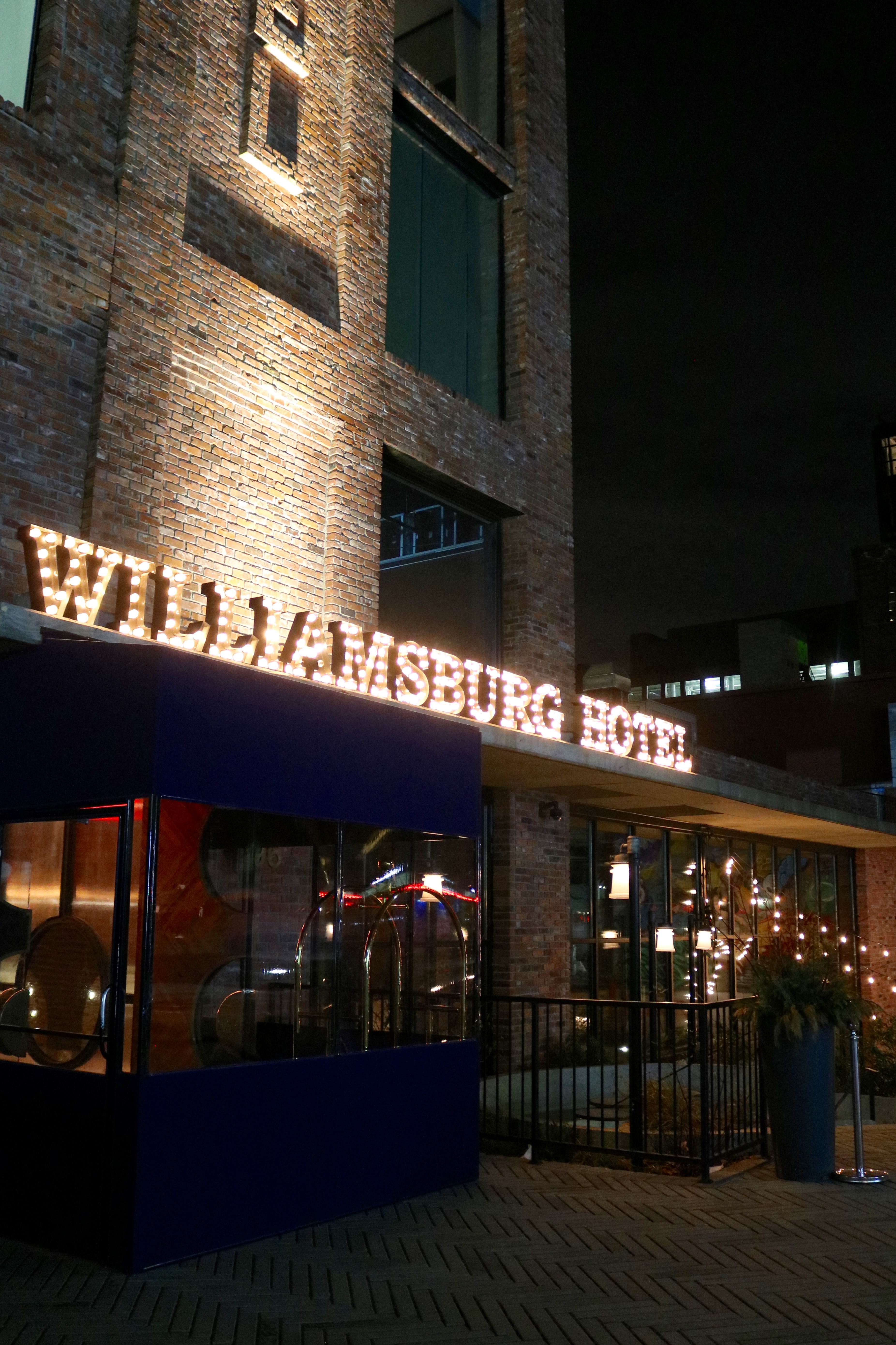 The Williamsburg Hotel Entrance - The Luxury Lifestyle Magazine