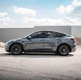 Tesla SUV Auto Pilot - The Luxury Lifestyle Magazine