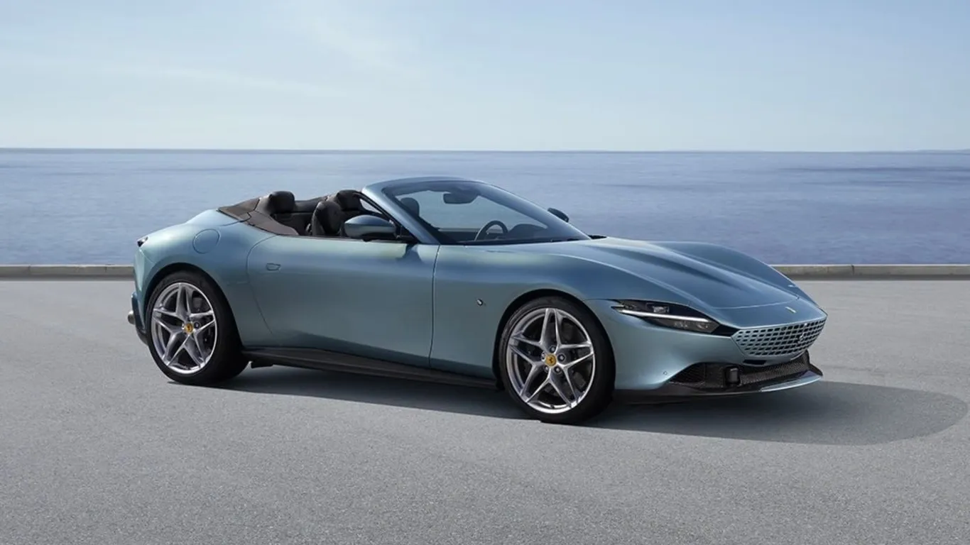 Unveiling the Ferrari Roma Spider A Perfect Blend of Style