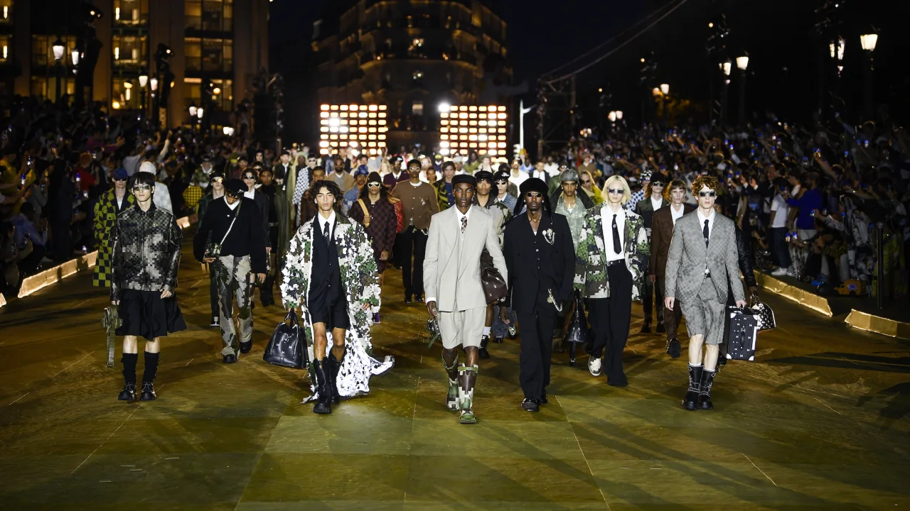 Louis Vuitton Spring-Summer 2023 Men's show pays a last tribute to